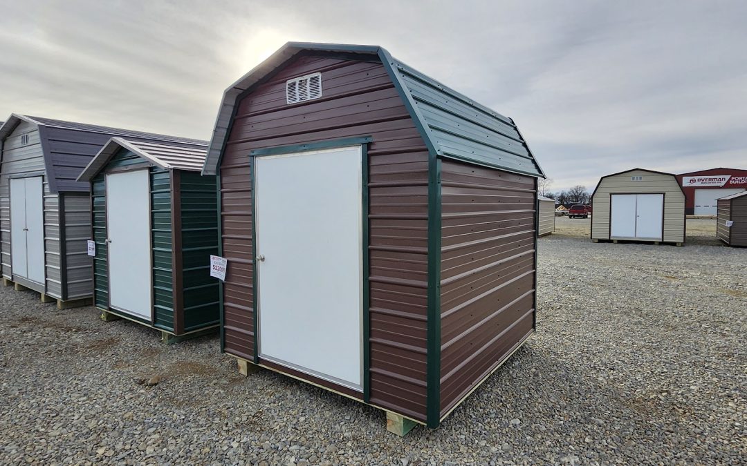 8×8 Barn – Koko Brown and Ivy Green (#2947)